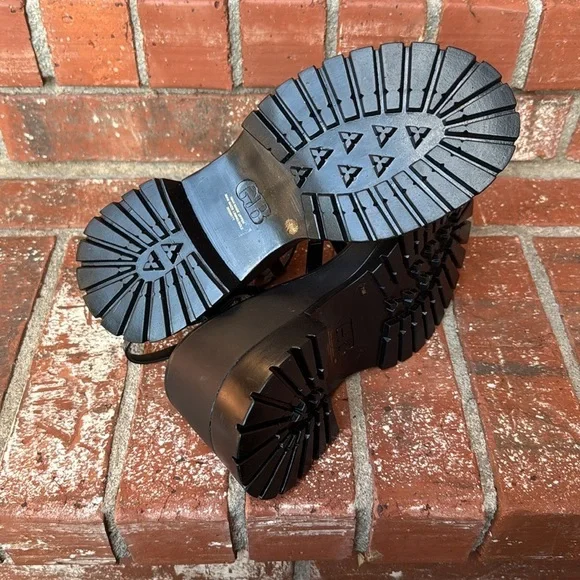 Gianni Bini GB Wildchild Black Platform Sandals Lug Sole Women's Size 7.5 - Picture 6 of 9